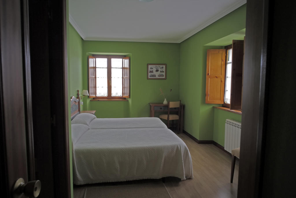 La Rectoral De San Juan Pension El Franco Kamer foto