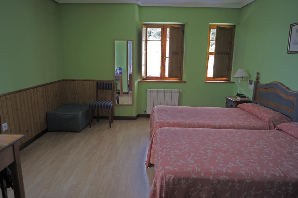 La Rectoral De San Juan Pension El Franco Kamer foto